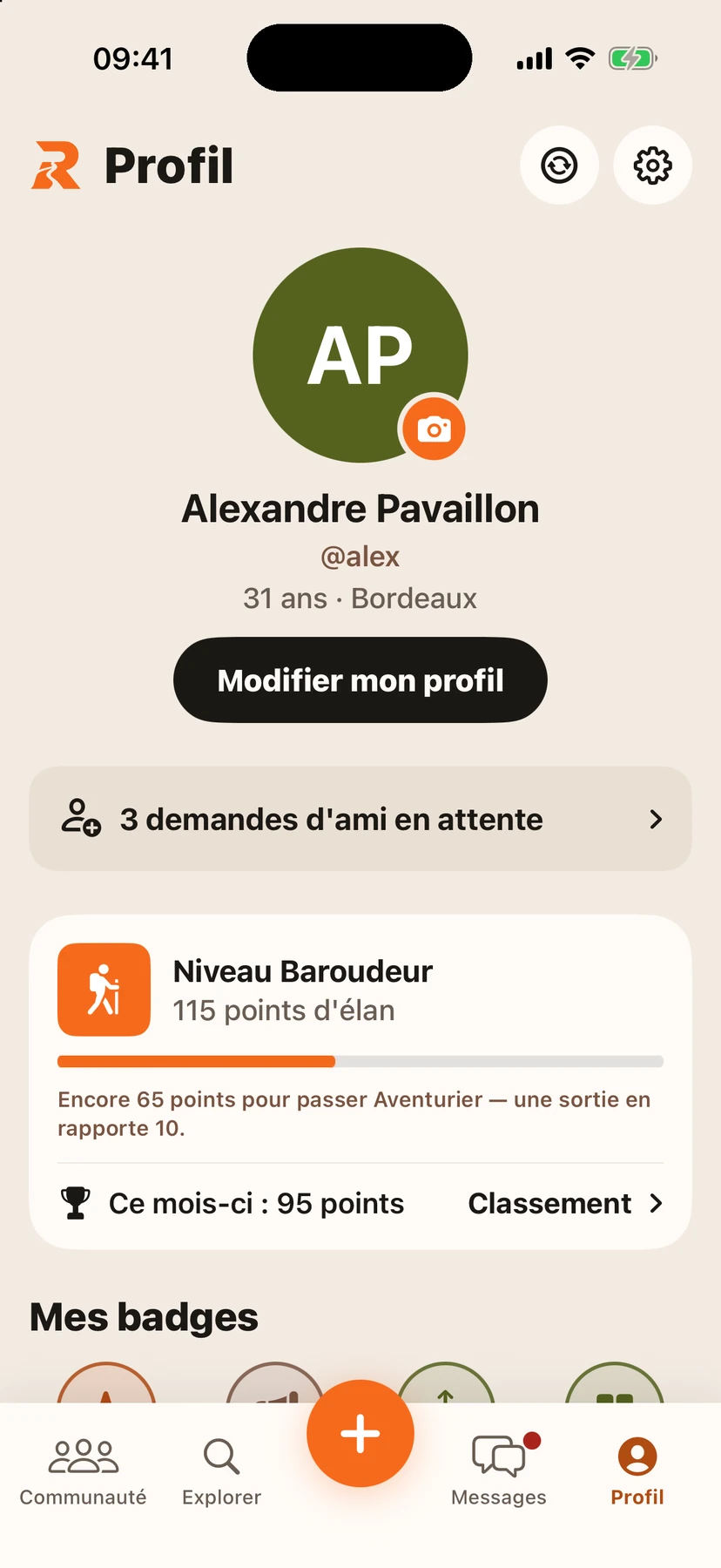 Profil avec niveau, points d'élan et badges